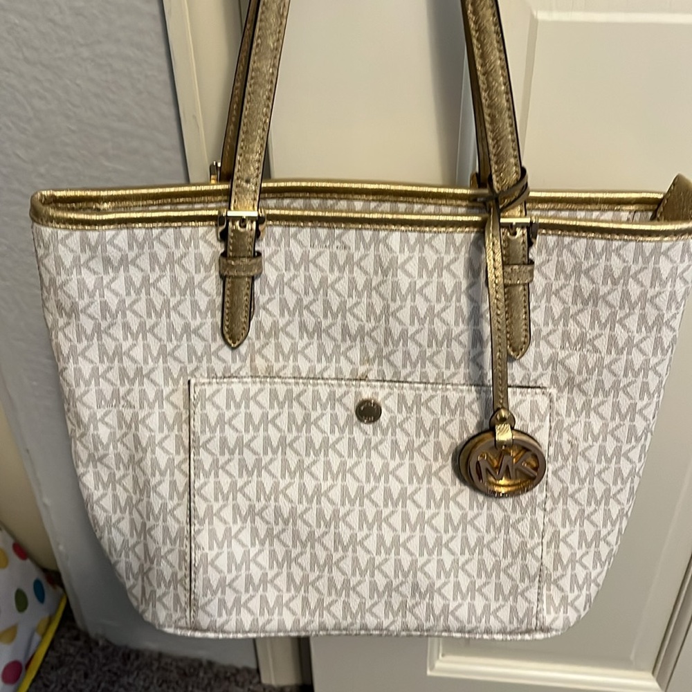 ♥️MICHAEL KORS TOTE